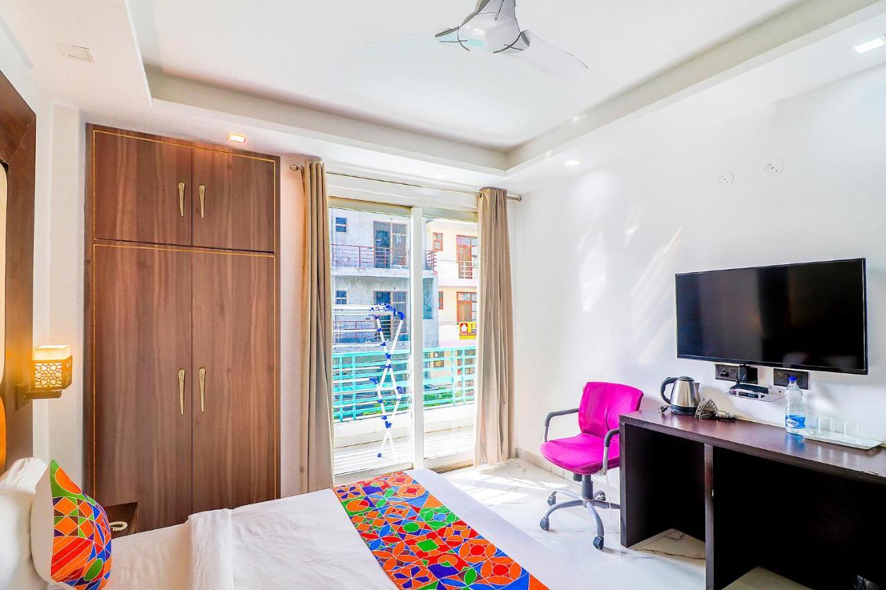 Fabhotel Kiara The Private Suites Gurgaon Exterior foto